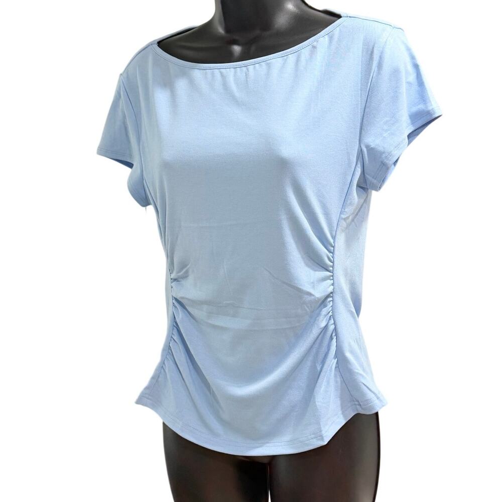 NWT Zesica Women's Short Sleeve Scoop Boat Neck Top Light Blue Size M